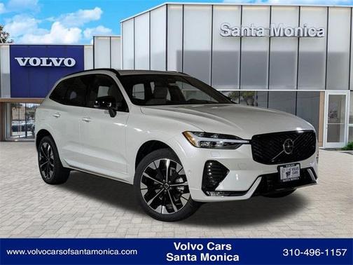 2026 Volvo XC60 B5 Plus