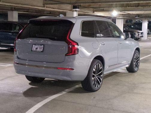 2026 Volvo XC90 Plug-In Hybrid T8 Plus 7-Seater