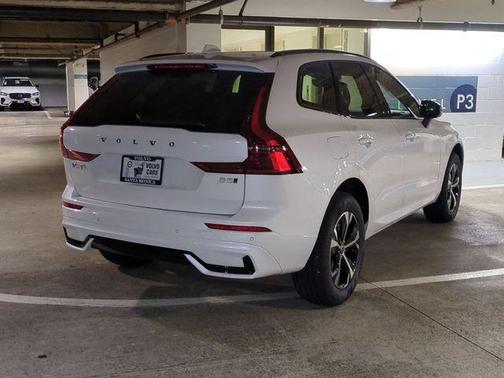 2026 Volvo XC60 B5 Core