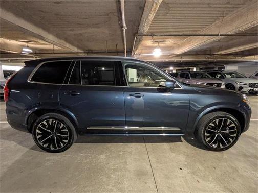 2026 Volvo XC90 Plug-In Hybrid T8 Plus 7-Seater
