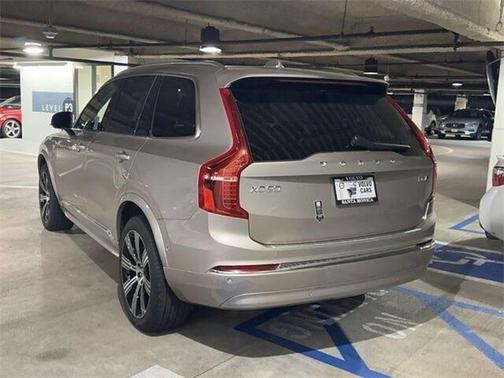 2025 Volvo XC90 B6 Ultra