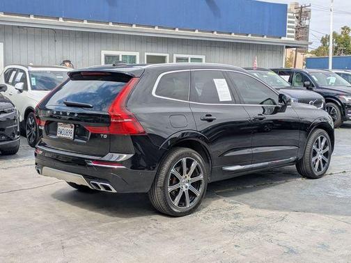 Onyx Black Metallic 2021 Volvo XC60 T5 Inscription