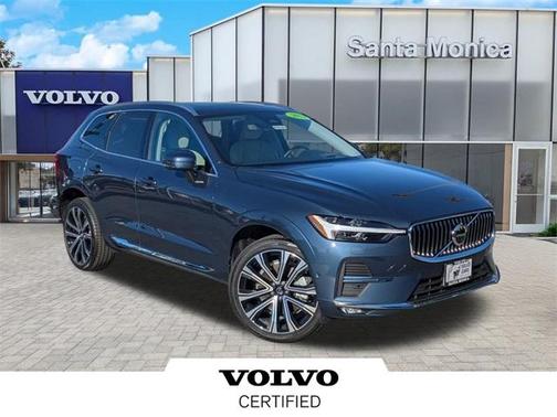 2023 Volvo XC60 B6 Ultimate Bright Theme