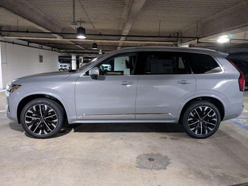 2026 Volvo XC90 B5 Plus 7-Seater