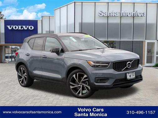 2020 Volvo XC40 T5 R-Design