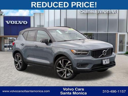 Thunder Gray Metallic 2020 Volvo XC40 T5 R-Design