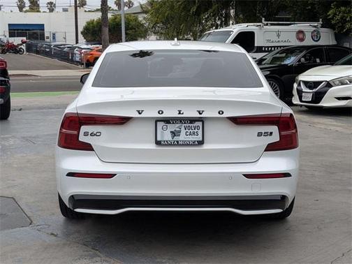 2024 Volvo S60 B5 Plus Black Edition