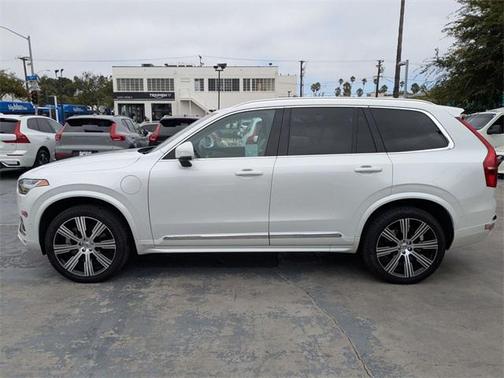 2024 Volvo XC90 Recharge Plug-In Hybrid T8 Plus Bright Theme 7 Passenger