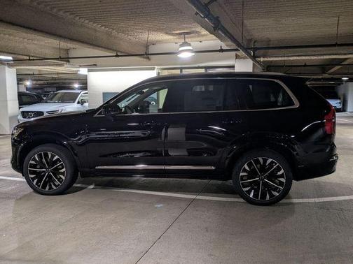 2026 Volvo XC90 B5 Plus 7-Seater