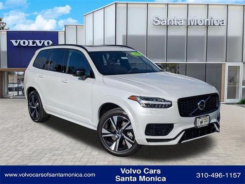 2022 Volvo XC90 Recharge Plug-In Hybrid T8 R-Design 7 Passenger