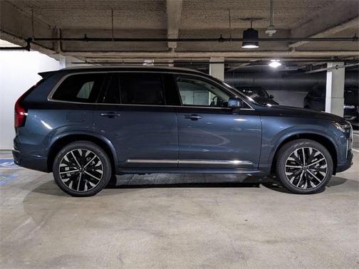 2025 Volvo XC90 Plug-In Hybrid T8 Ultra 7-Seater