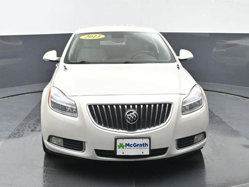 2013 Buick Regal Premium 1