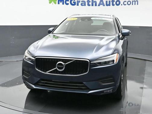 2021 Volvo XC60 T5 Momentum