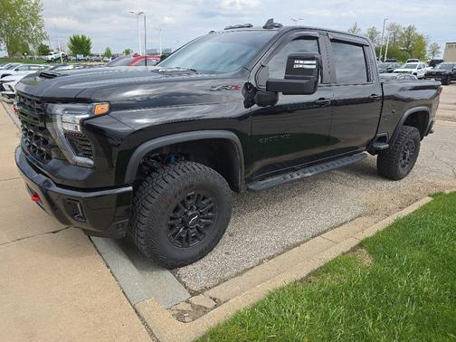 Black 2024 Chevrolet Silverado 2500 ZR2