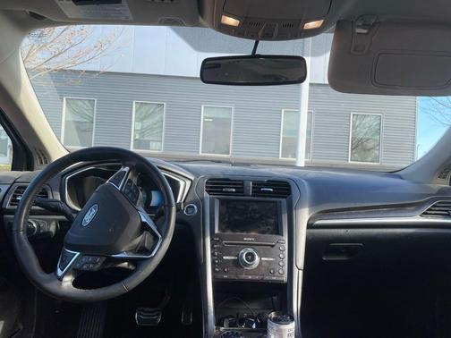 2018 Ford Fusion Hybrid Titanium