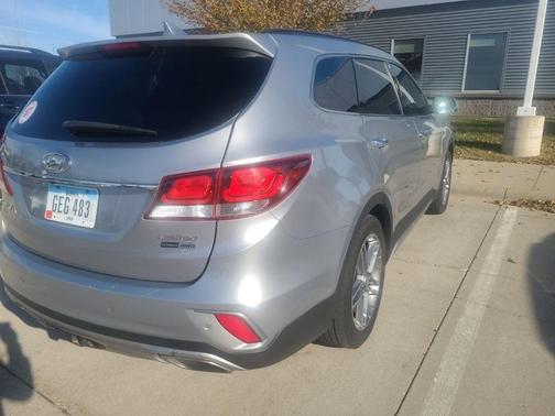 2017 Hyundai SANTA FE Limited Ultimate