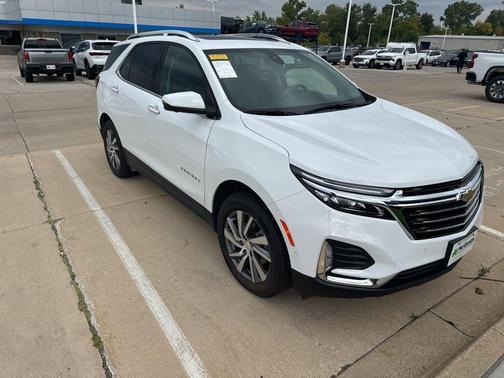 2022 Chevrolet Equinox Premier