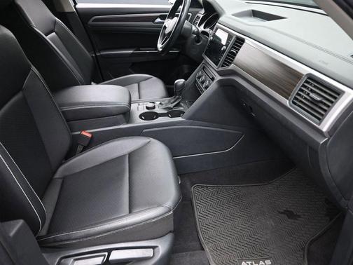 2021 Volkswagen Atlas 3.6 V6 SE w/ Technology