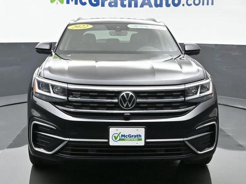 2022 Volkswagen Atlas Cross Sport 3.6L V6 SEL Premium R-Line