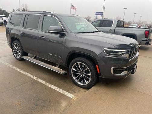 2022 Jeep Wagoneer Series III