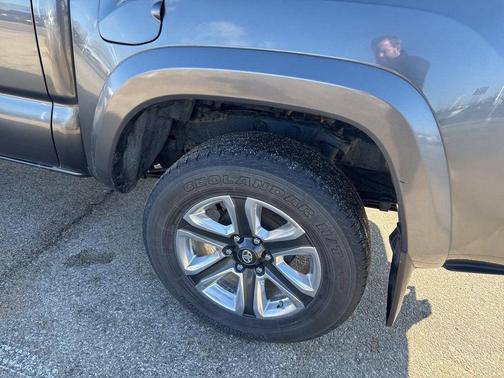 2016 Toyota Tacoma Limited