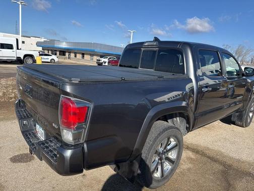 2016 Toyota Tacoma Limited