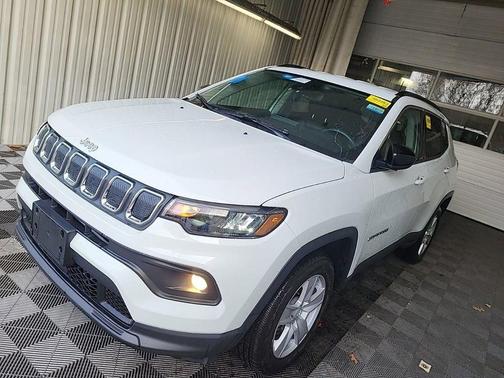 2022 Jeep Compass Latitude