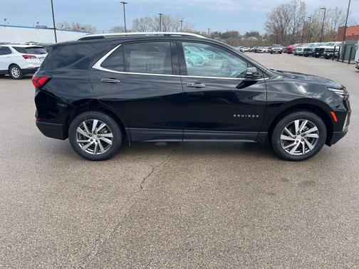2023 Chevrolet Equinox Premier