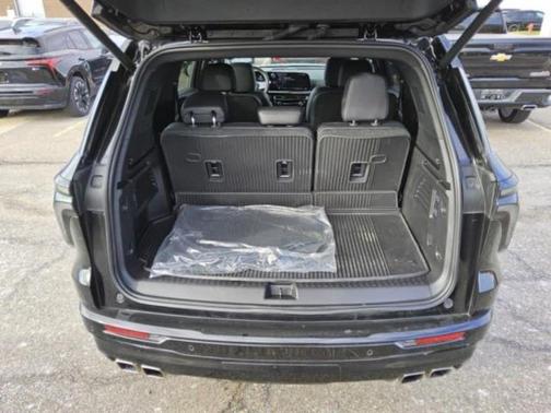 2025 Chevrolet Traverse High Country