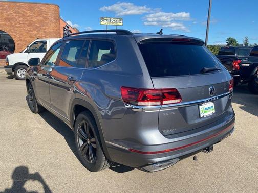 2021 Volkswagen Atlas 3.6 V6 SE w/ Technology R-Line