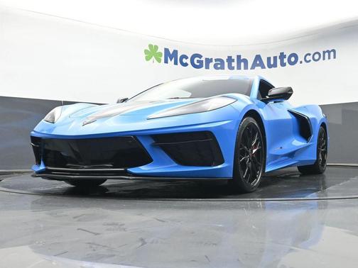 Rapid Blue 2023 Chevrolet Corvette Stingray w/2LT