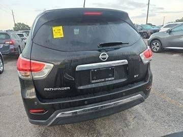 2016 Nissan Pathfinder SV