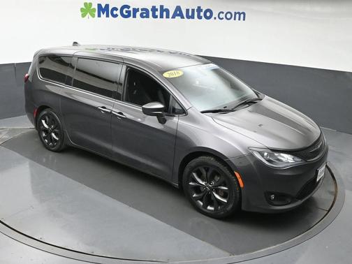 2018 Chrysler Pacifica Touring Plus
