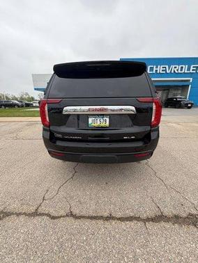 2022 GMC Yukon SLE