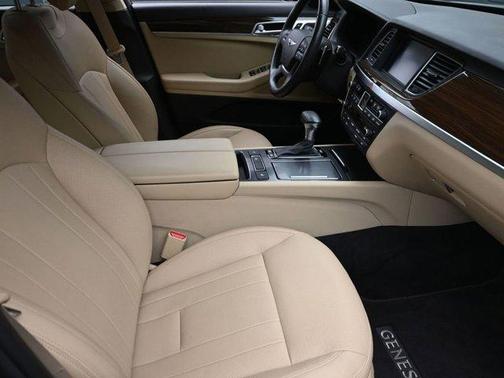 2018 Genesis G80 3.8