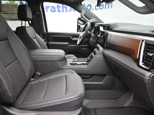 2025 GMC Sierra 2500 Denali