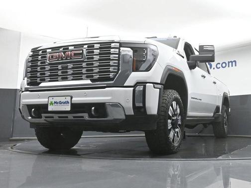 2024 GMC Sierra 2500 Denali