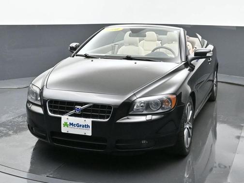 2010 Volvo C70 T5