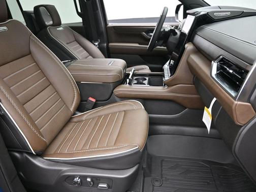 2025 GMC Yukon XL Denali Ultimate