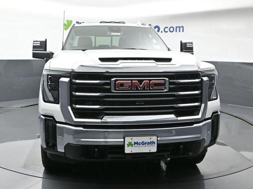 2025 GMC Sierra 2500 SLT