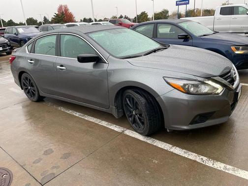 2017 Nissan Altima 2.5 SR