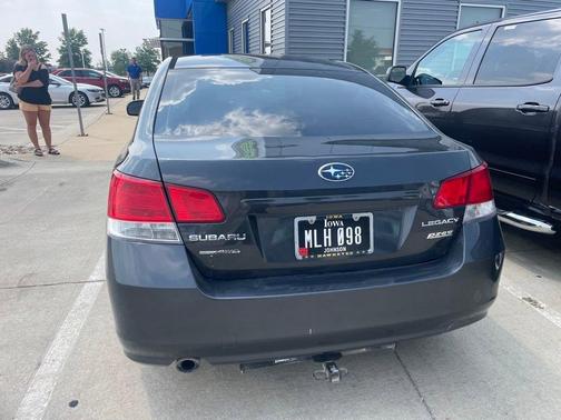2012 Subaru Legacy 2.5i Premium