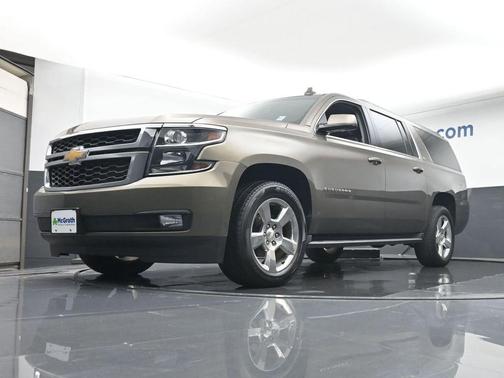 2016 Chevrolet Suburban LT