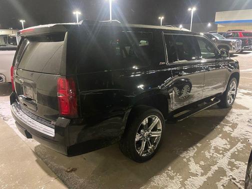 2018 Chevrolet Suburban LT