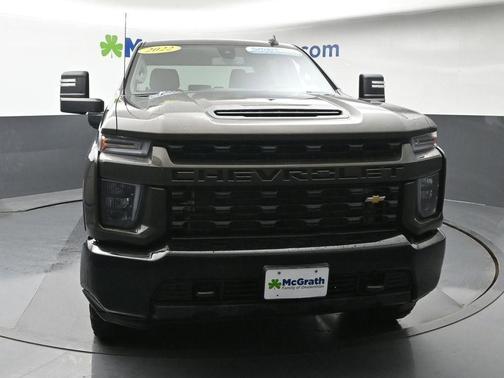 Greenstone 2022 Chevrolet Silverado 2500 Custom