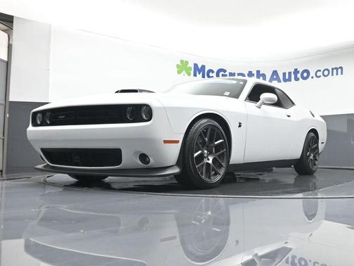 2016 Dodge Challenger R/T Scat Pack