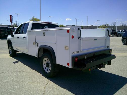 2025 Chevrolet Silverado 3500 WT