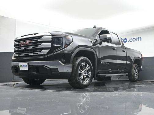 2025 GMC Sierra 1500 SLE