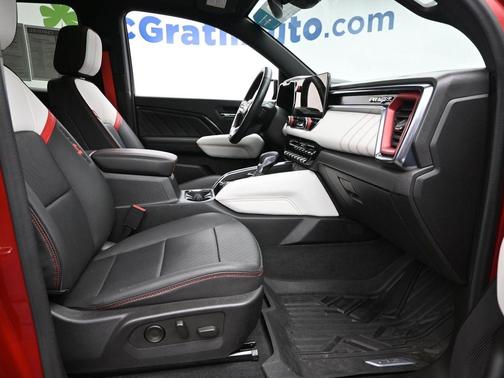 2023 GMC Canyon AT4X