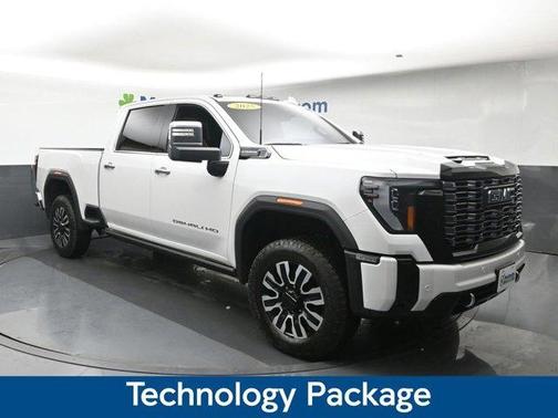 White Frost Tri-Coat 2025 GMC Sierra 3500 Denali Ultimate